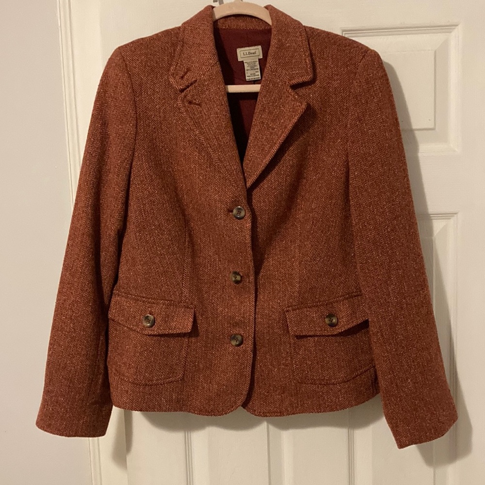 LLBean women’s size large wool blazer
